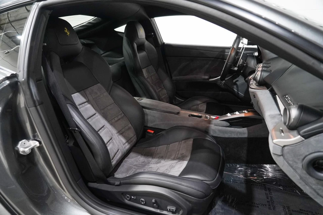 2014 Ferrari F12berlinetta - Image 17 of 21