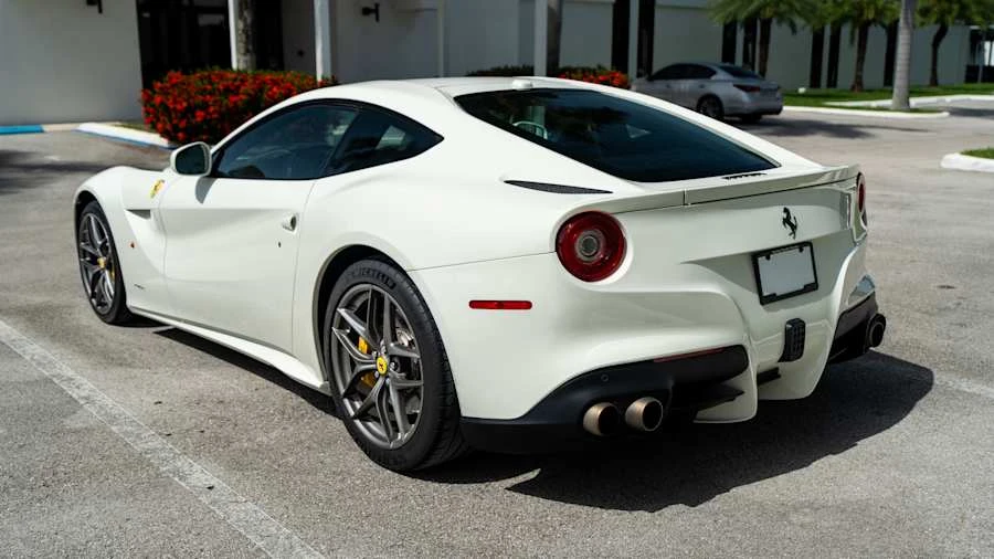 2014 Ferrari F12berlinetta - Image 7 of 23