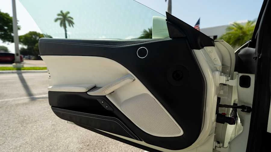 2014 Ferrari F12berlinetta - Image 18 of 23