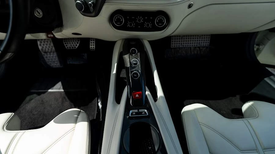 2014 Ferrari F12berlinetta - Image 21 of 23
