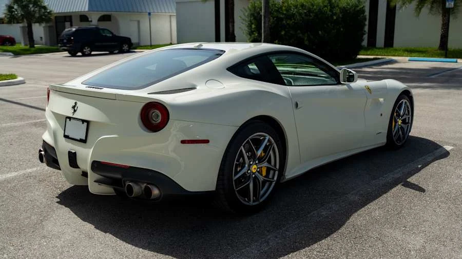 2014 Ferrari F12berlinetta - Image 3 of 23