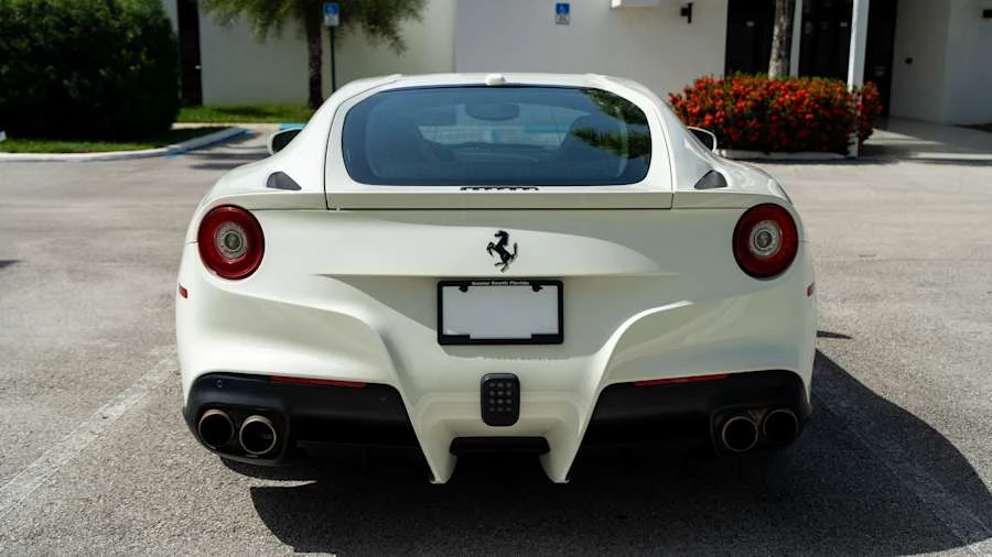2014 Ferrari F12berlinetta - Image 5 of 23