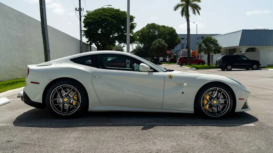 2014 Ferrari F12berlinetta - Image 2 of 23