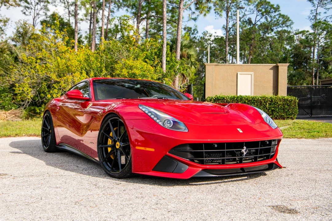 2014 Ferrari F12berlinetta - Image 3 of 21