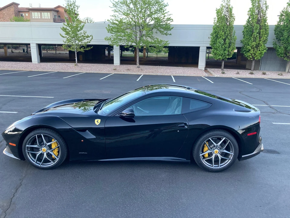 2014 Ferrari F12berlinetta - Image 8 of 31