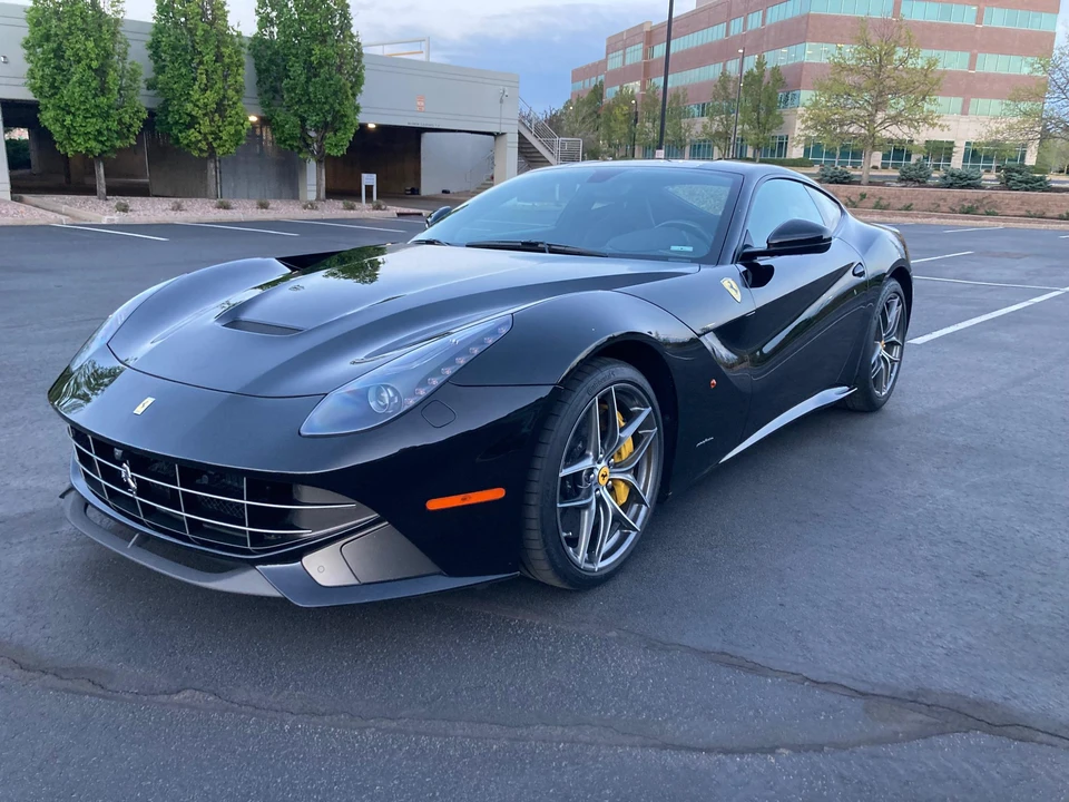 2014 Ferrari F12berlinetta - Image 5 of 31