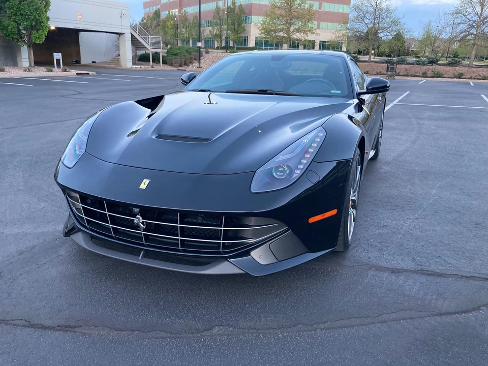 2014 Ferrari F12berlinetta - Image 2 of 31
