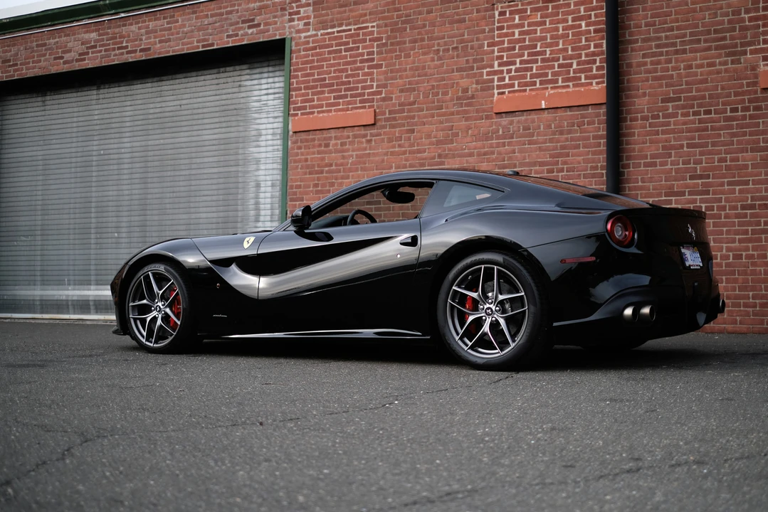 2014 Ferrari F12berlinetta - Image 15 of 31