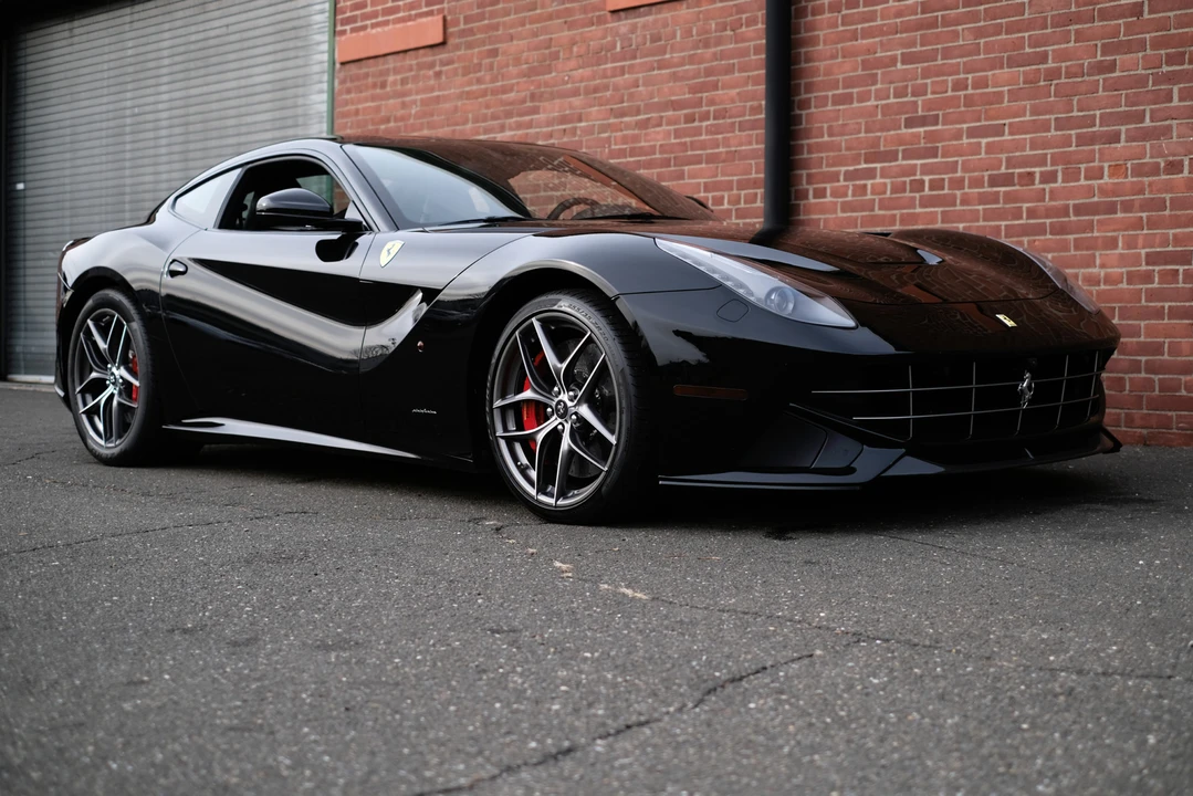 2014 Ferrari F12berlinetta - Image 4 of 31