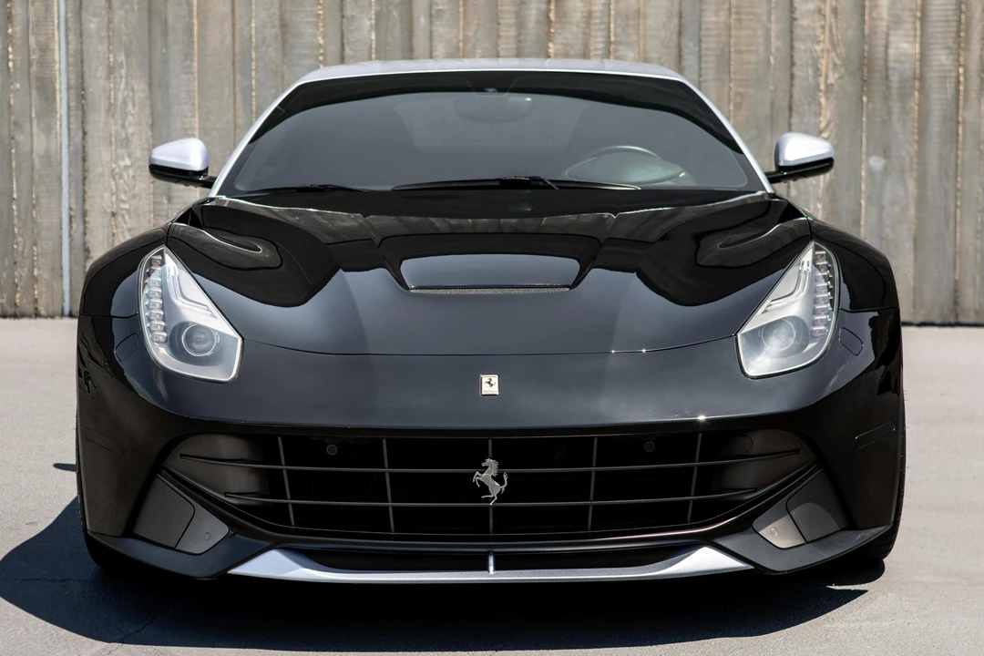 2014 Ferrari F12berlinetta - Image 2 of 28