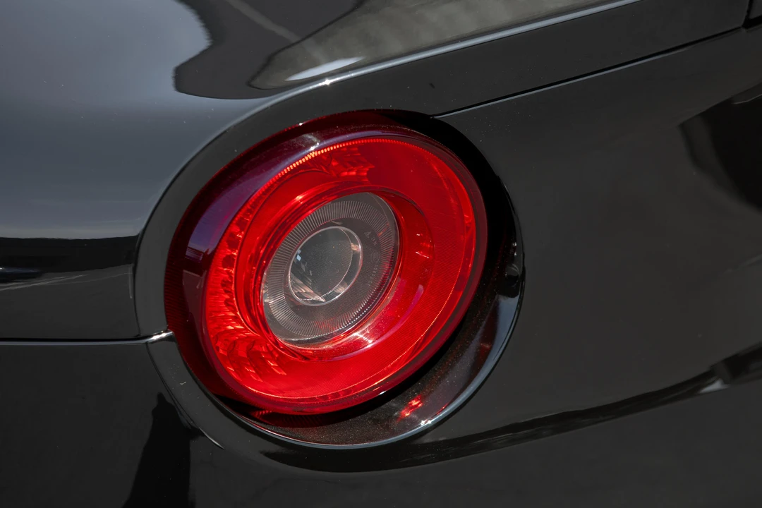 2014 Ferrari F12berlinetta - Image 14 of 28