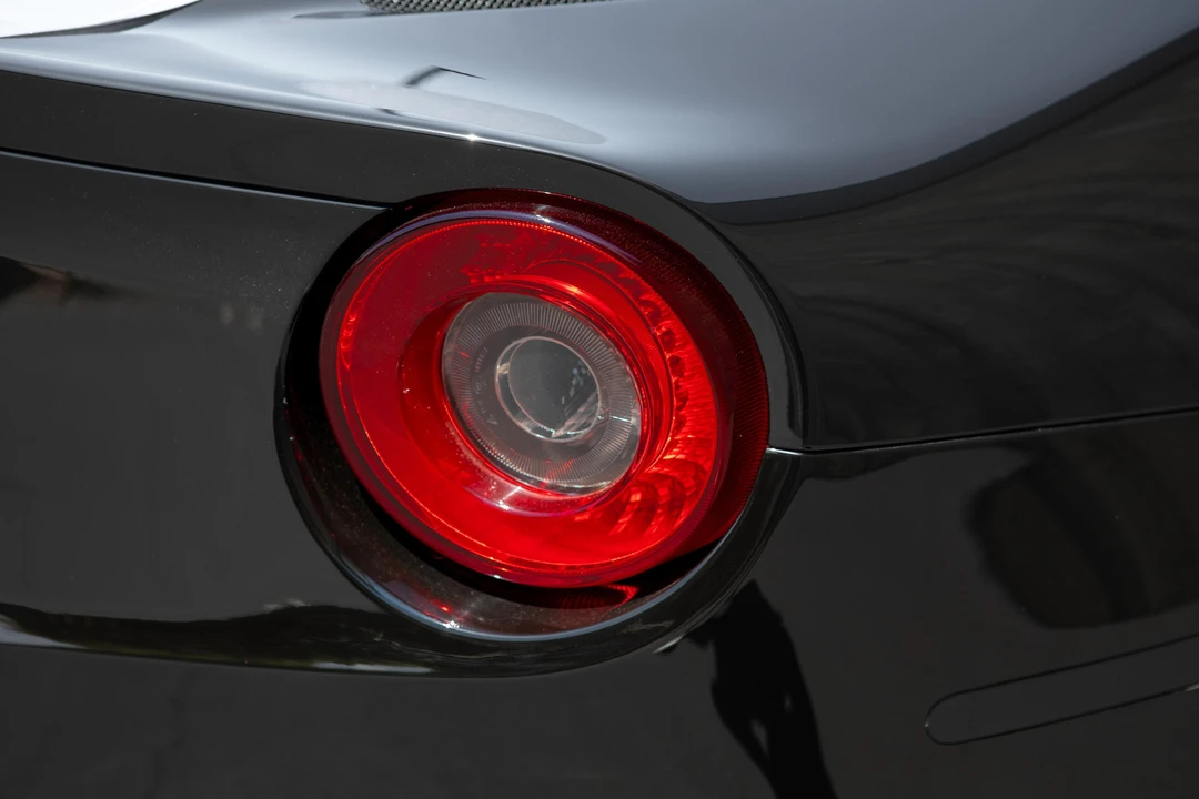 2014 Ferrari F12berlinetta - Image 17 of 28