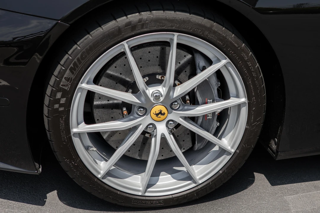 2014 Ferrari F12berlinetta - Image 20 of 28