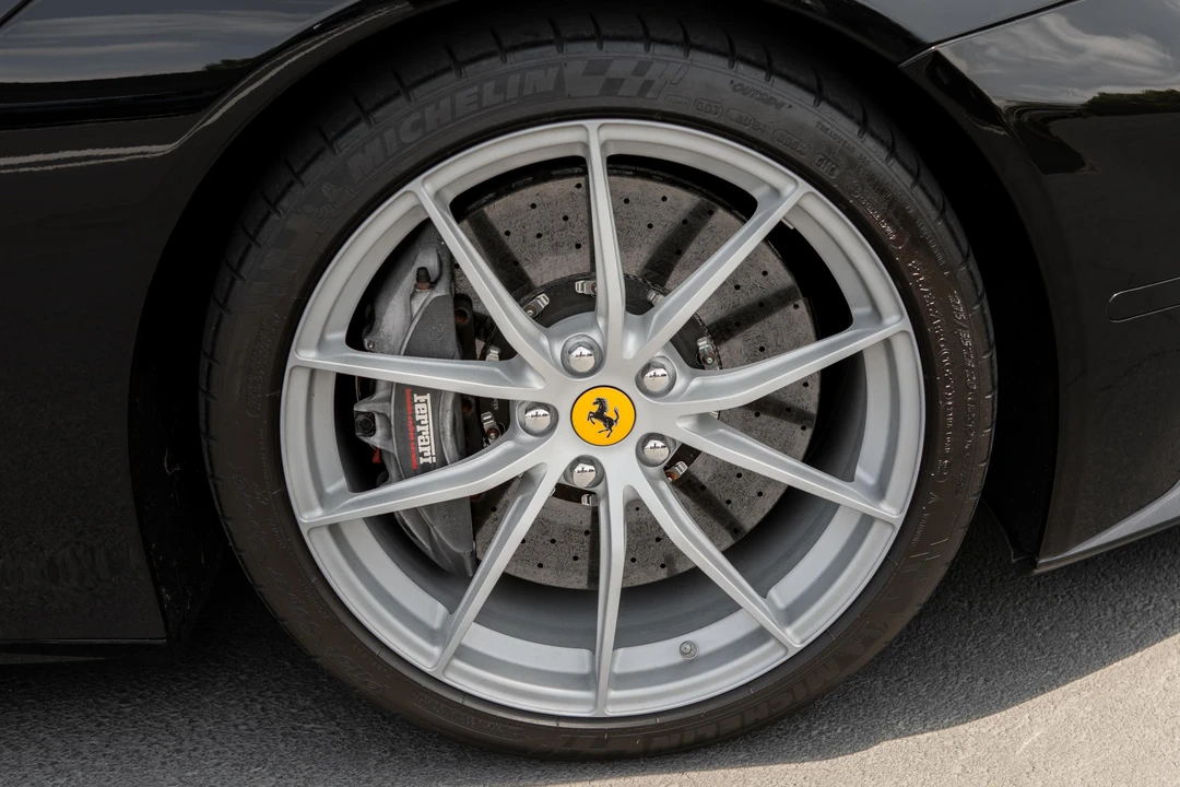 2014 Ferrari F12berlinetta - Image 23 of 28