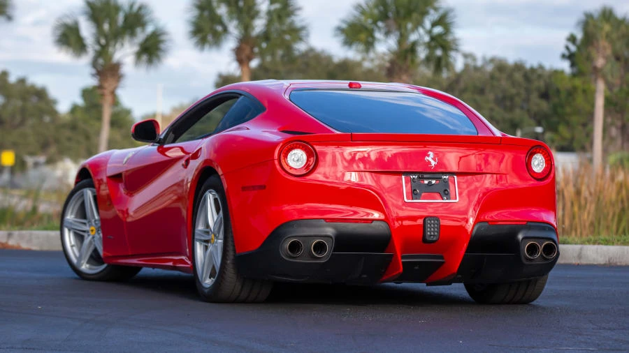 2014 Ferrari F12berlinetta - Image 3 of 25