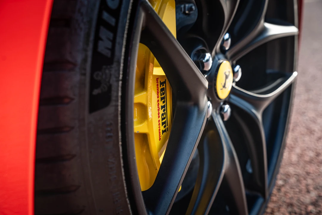 2014 Ferrari F12berlinetta - Image 29 of 31