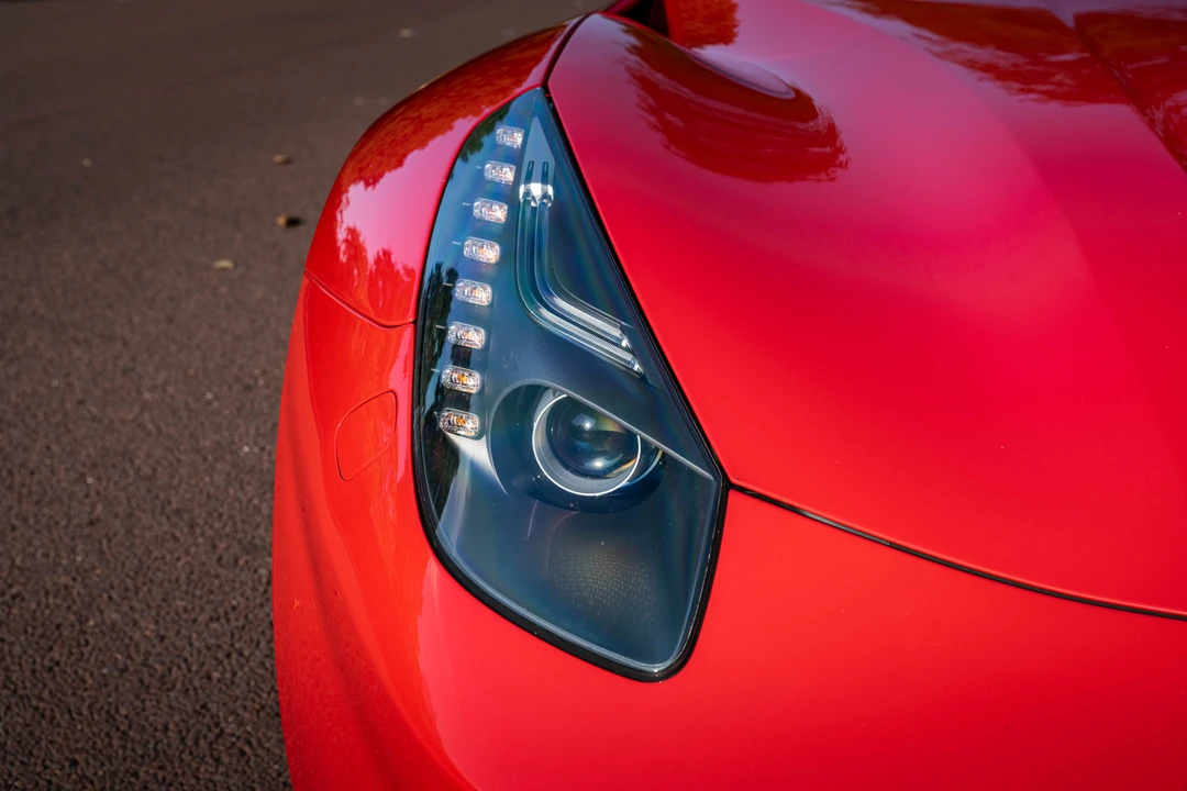 2014 Ferrari F12berlinetta - Image 13 of 31