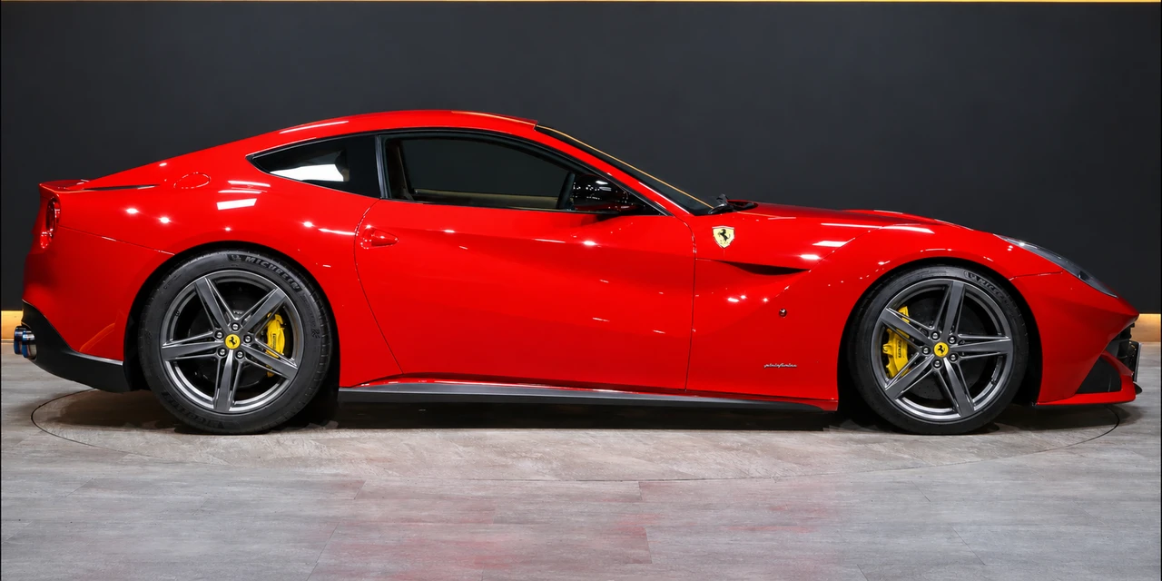2014 Ferrari F12berlinetta - Image 8 of 31