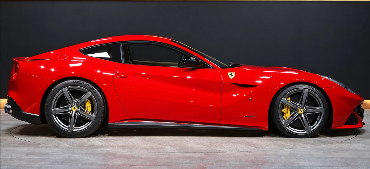 2014 Ferrari F12berlinetta - Image 16 of 31