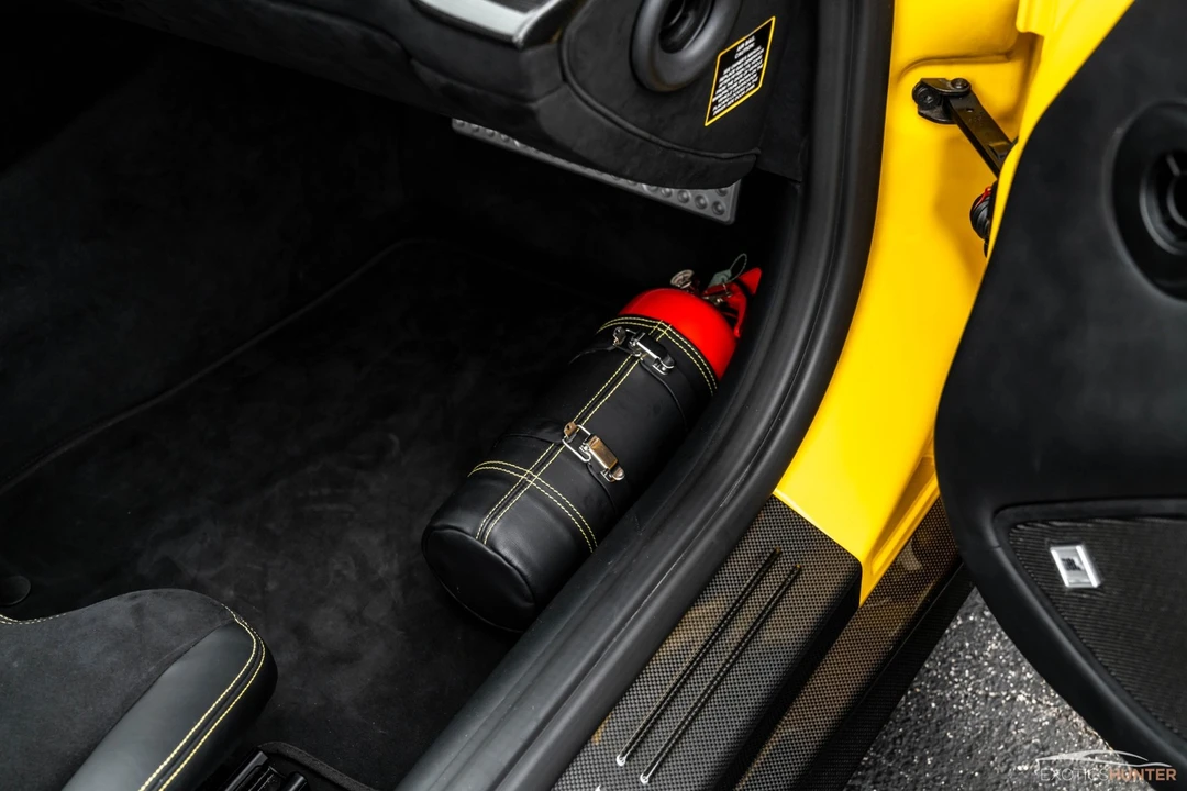 2014 Ferrari F12berlinetta - Image 14 of 31