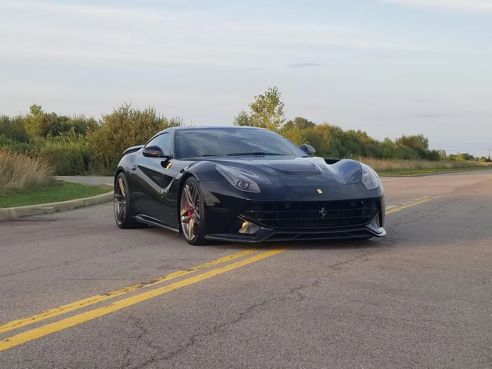 2014 Ferrari F12berlinetta - Image 2 of 27