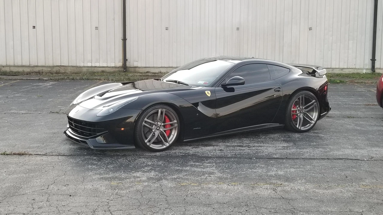 2014 Ferrari F12berlinetta - Image 4 of 27