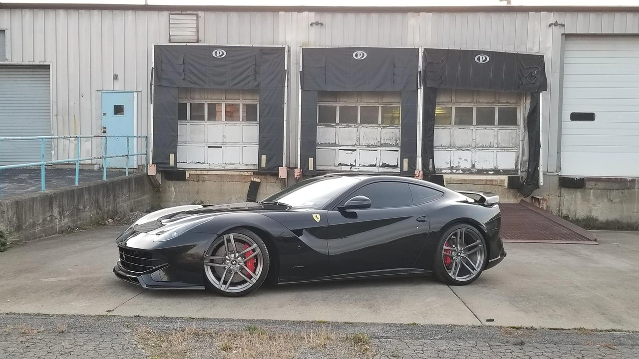 2014 Ferrari F12berlinetta - Image 5 of 27