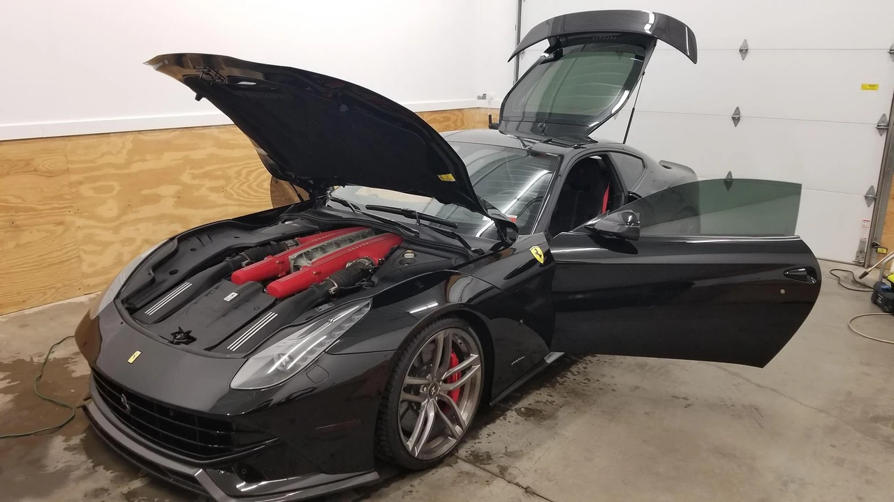 2014 Ferrari F12berlinetta - Image 12 of 27