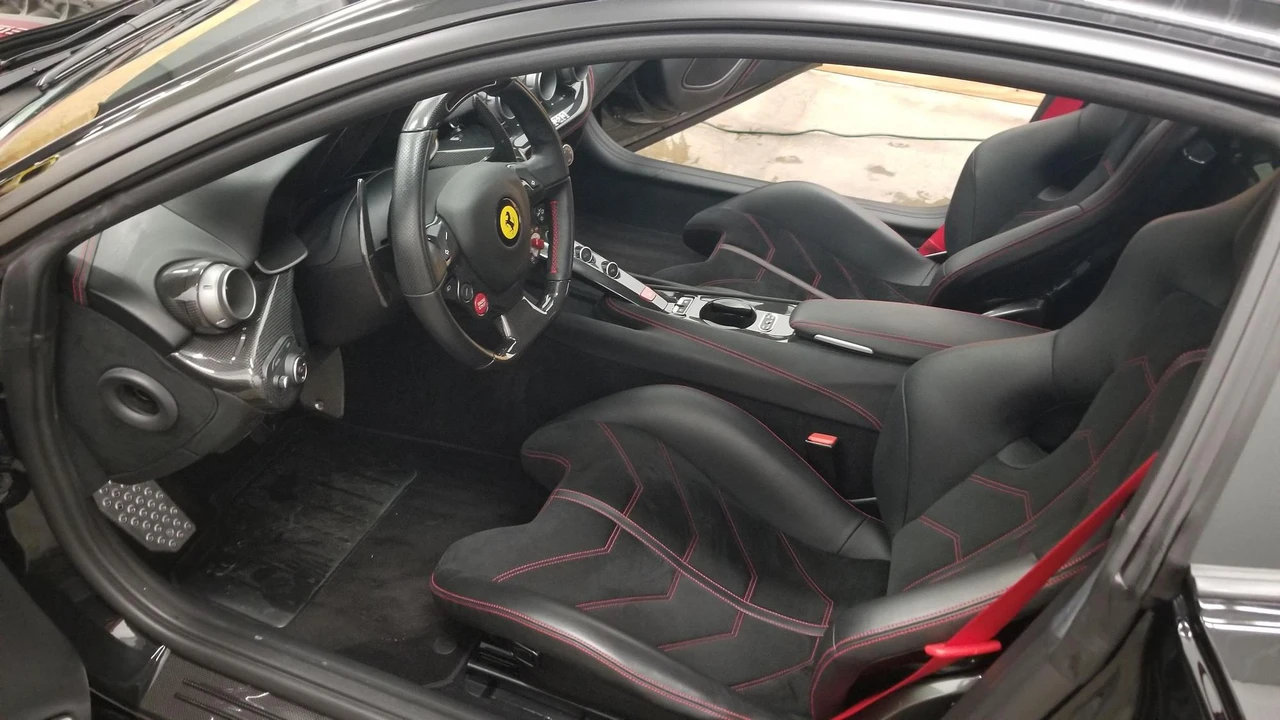 2014 Ferrari F12berlinetta - Image 18 of 27
