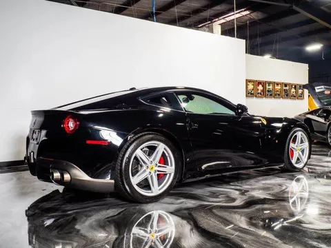 2014 Ferrari F12berlinetta