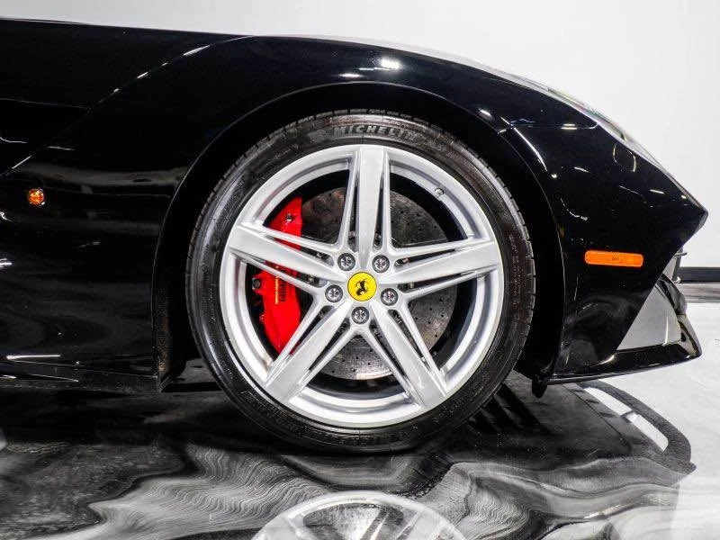 2014 Ferrari F12berlinetta - Image 4 of 4
