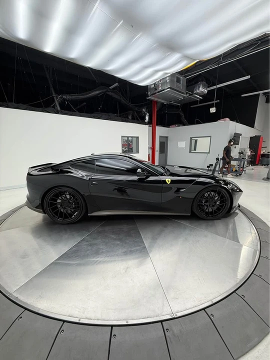 2014 Ferrari F12berlinetta - Image 4 of 13