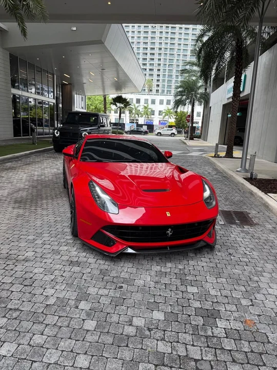 2014 Ferrari F12berlinetta - Image 3 of 20