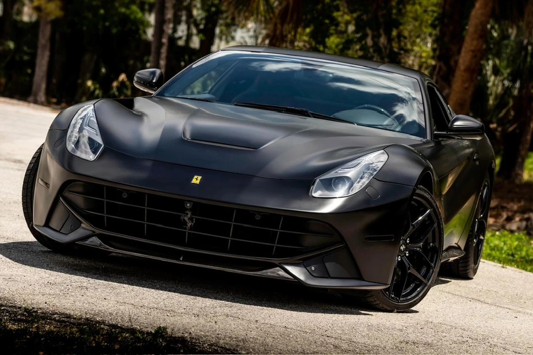 2014 Ferrari F12berlinetta - Image 2 of 31