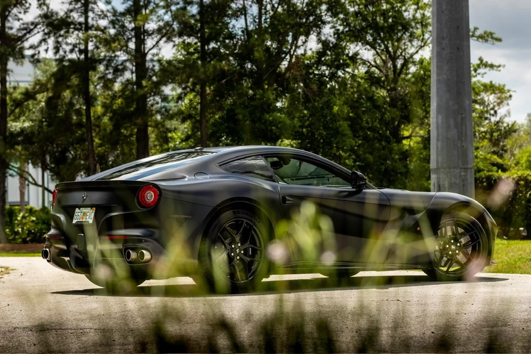 2014 Ferrari F12berlinetta - Image 5 of 31