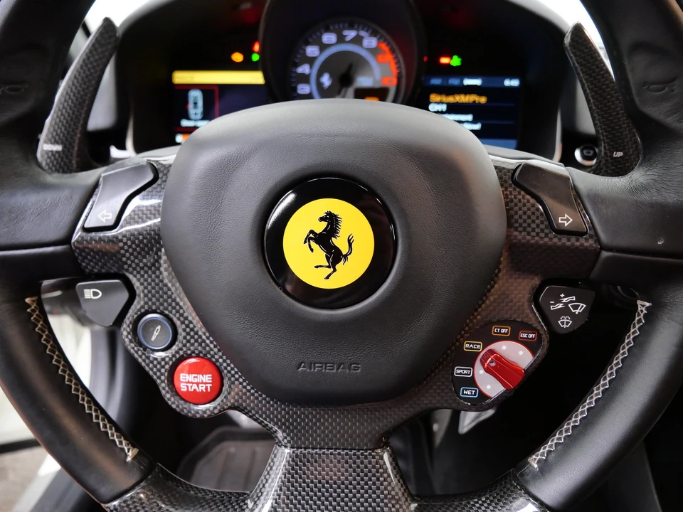 2014 Ferrari F12berlinetta - Image 25 of 31