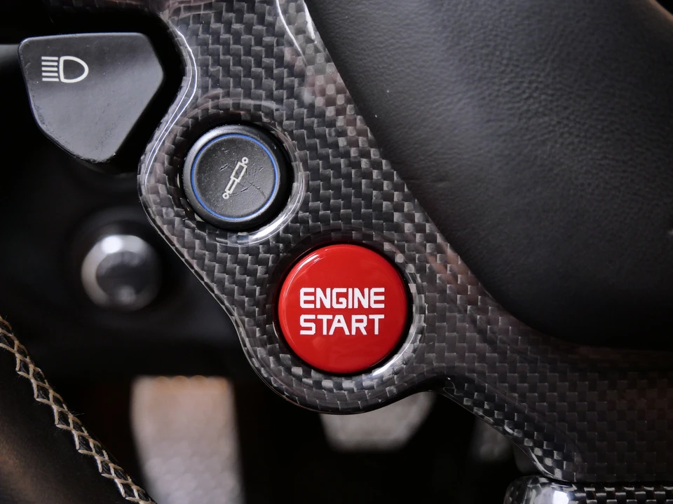 2014 Ferrari F12berlinetta - Image 27 of 31