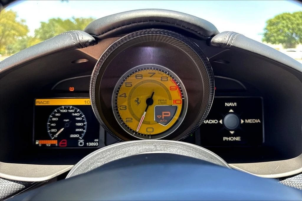 2014 Ferrari F12berlinetta - Image 13 of 30