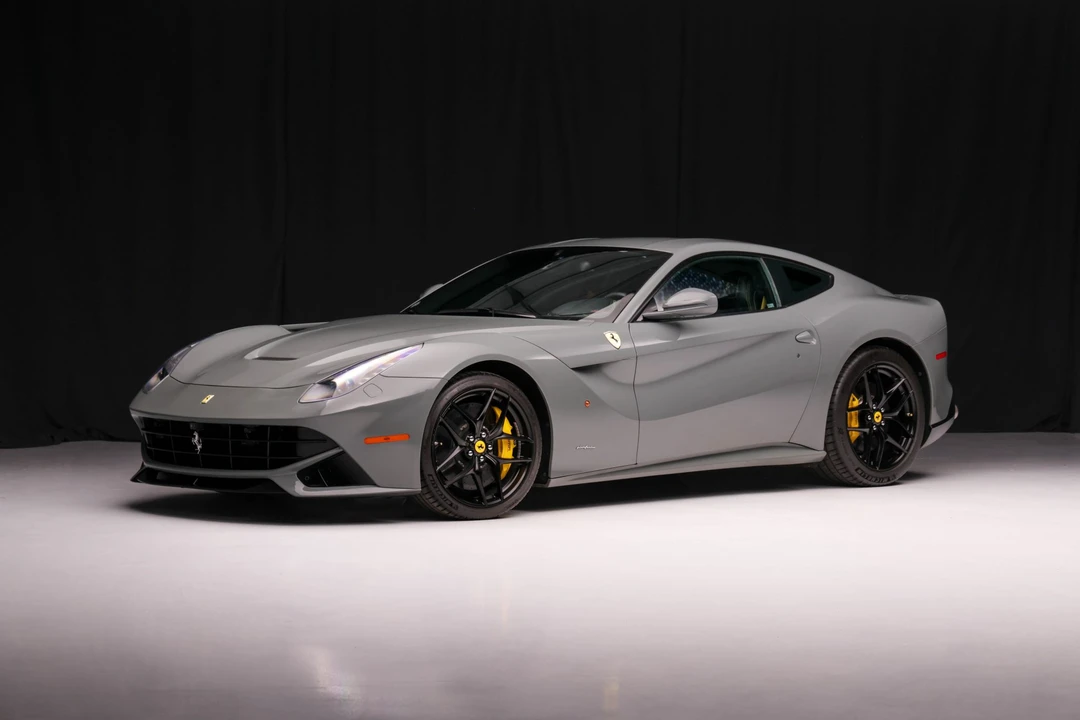 2014 Ferrari F12berlinetta - Image 2 of 31