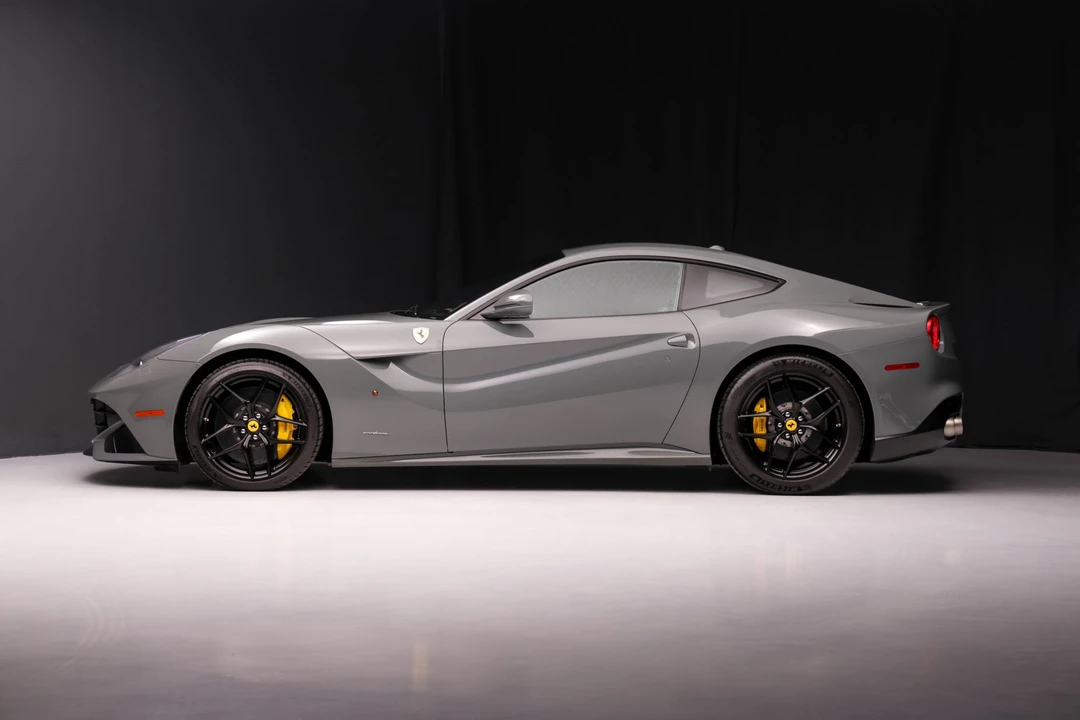 2014 Ferrari F12berlinetta - Image 3 of 31