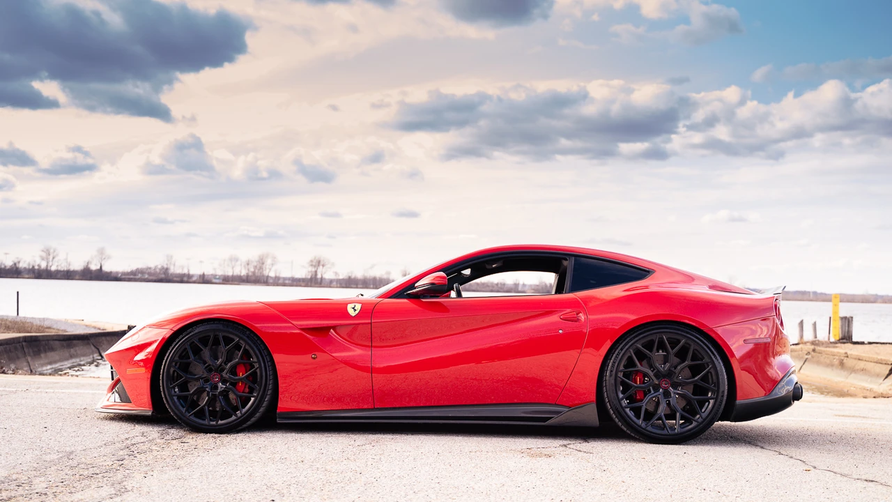 2014 Ferrari F12berlinetta - Image 16 of 31