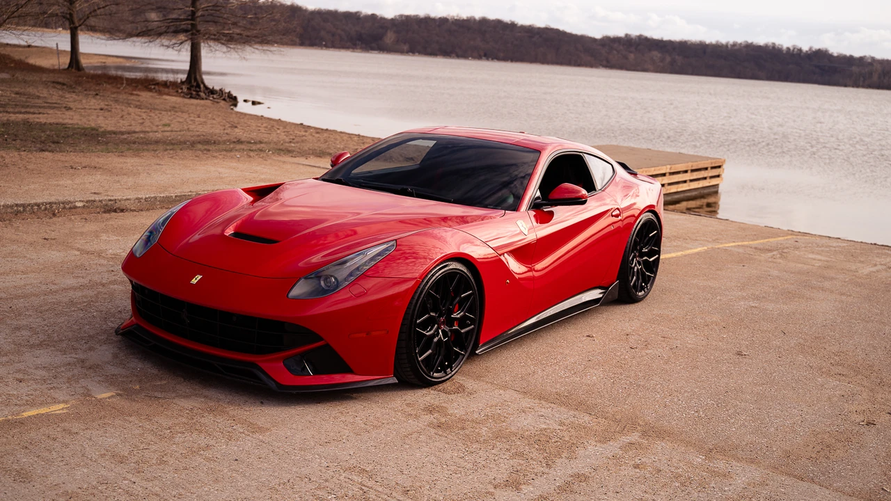 2014 Ferrari F12berlinetta - Image 13 of 31