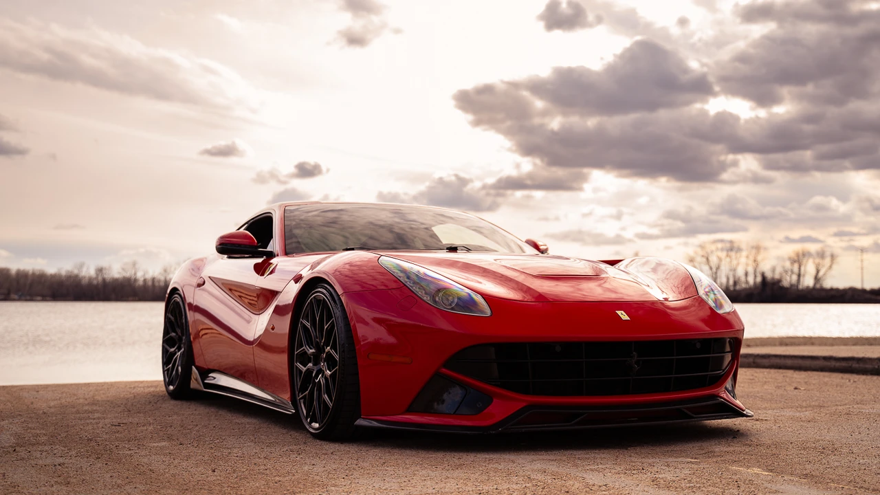 2014 Ferrari F12berlinetta - Image 27 of 31