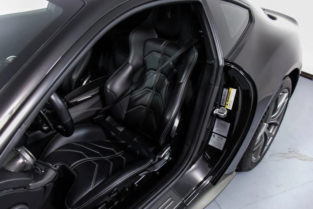 2014 Ferrari F12berlinetta - Image 6 of 31