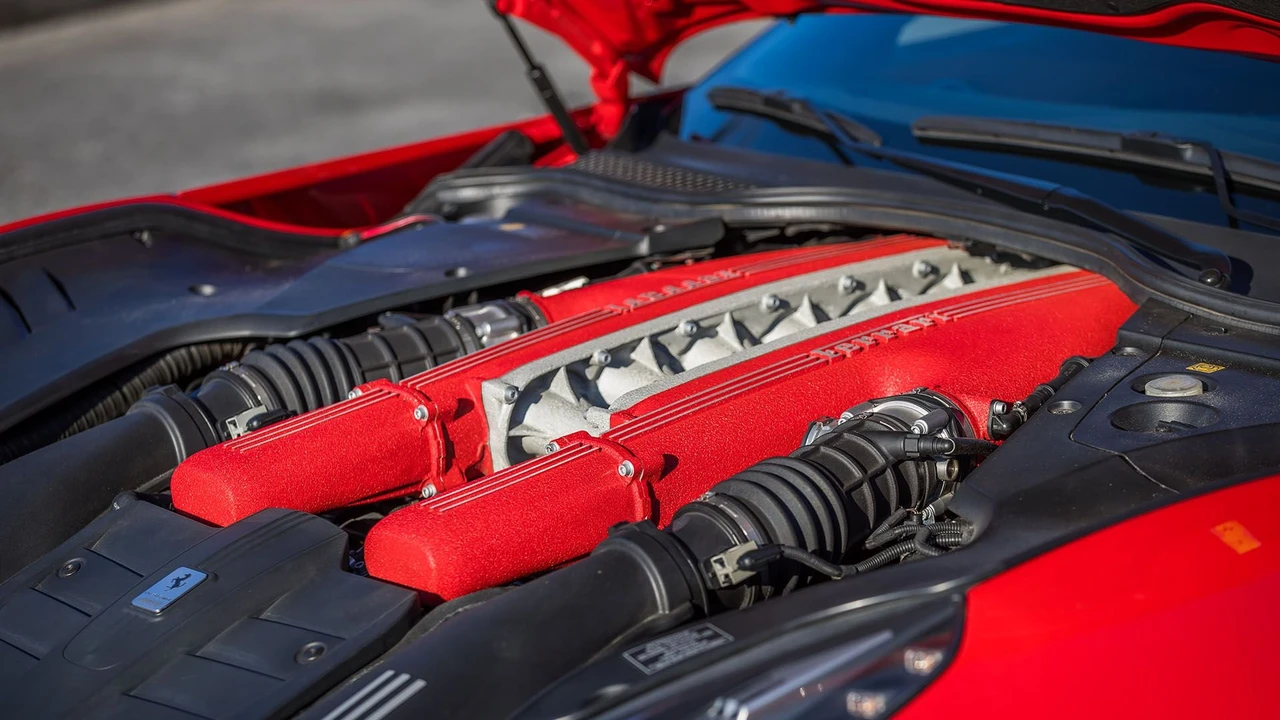 2014 Ferrari F12berlinetta - Image 3 of 31