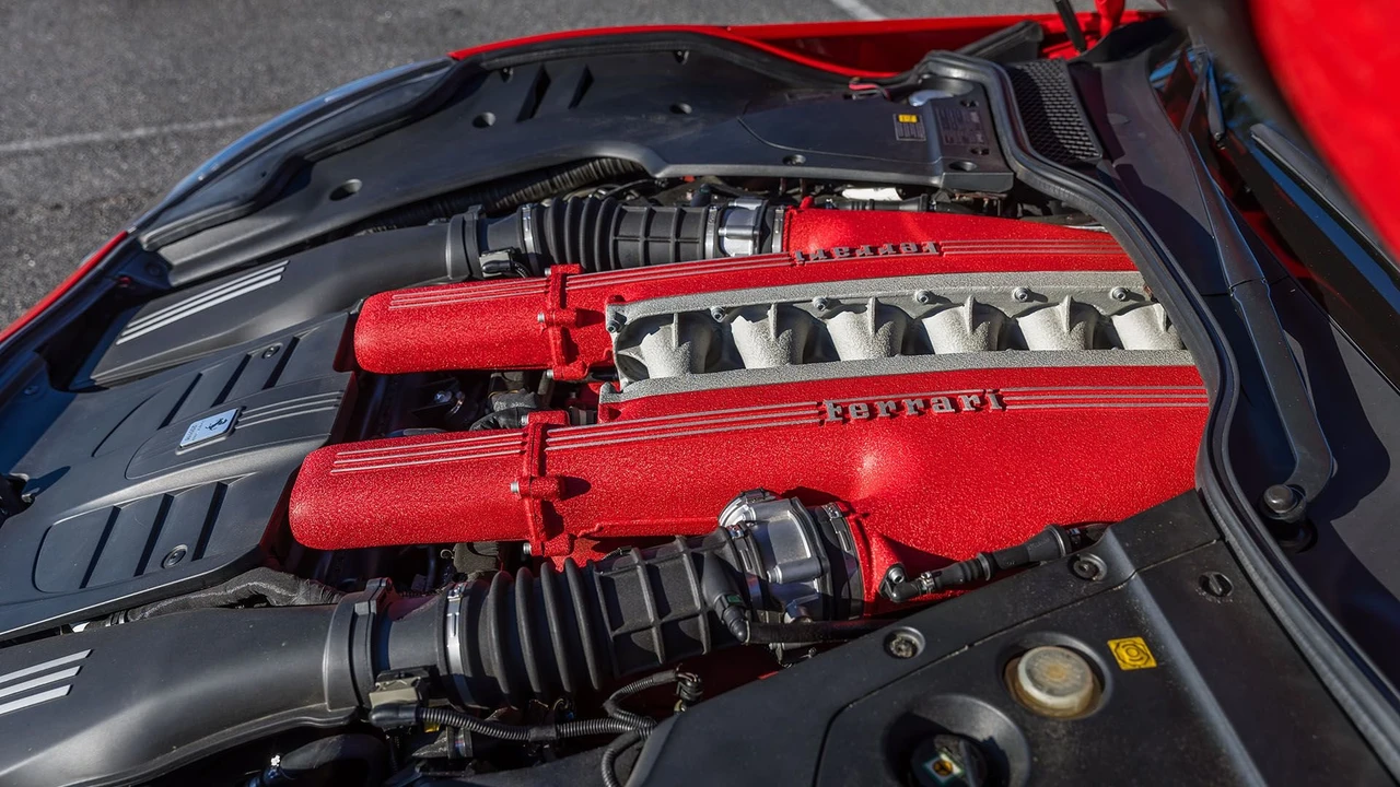 2014 Ferrari F12berlinetta - Image 5 of 31