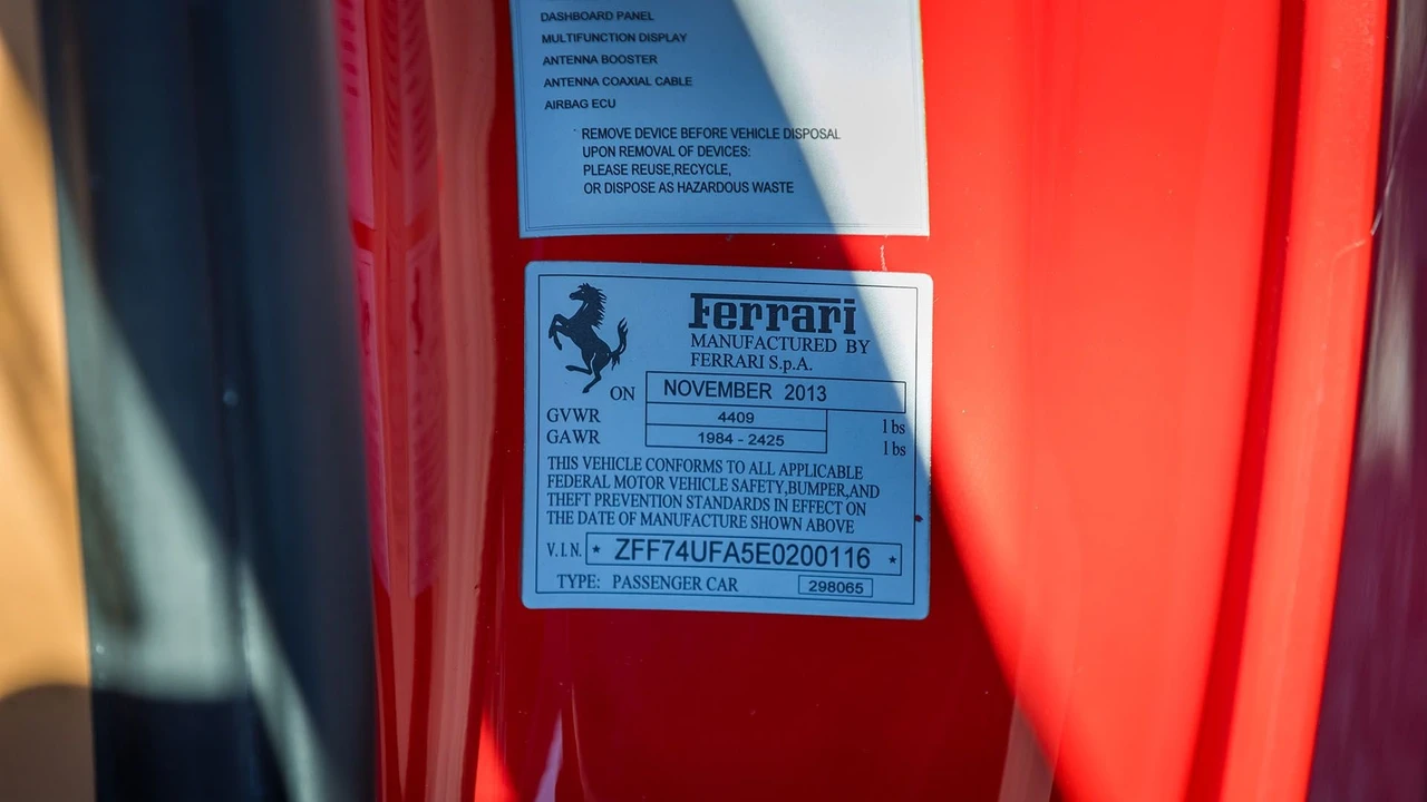 2014 Ferrari F12berlinetta - Image 12 of 31