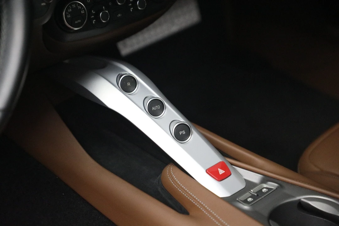 2014 Ferrari F12berlinetta - Image 20 of 30