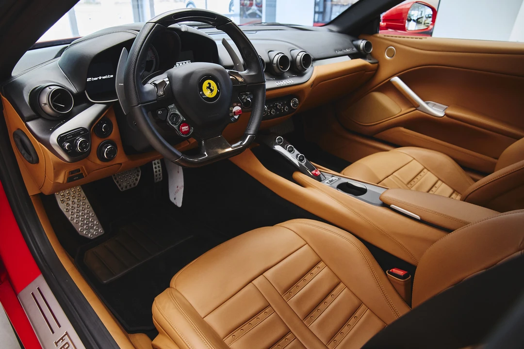 2014 Ferrari F12berlinetta - Image 9 of 31