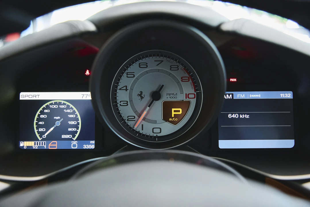 2014 Ferrari F12berlinetta - Image 19 of 31
